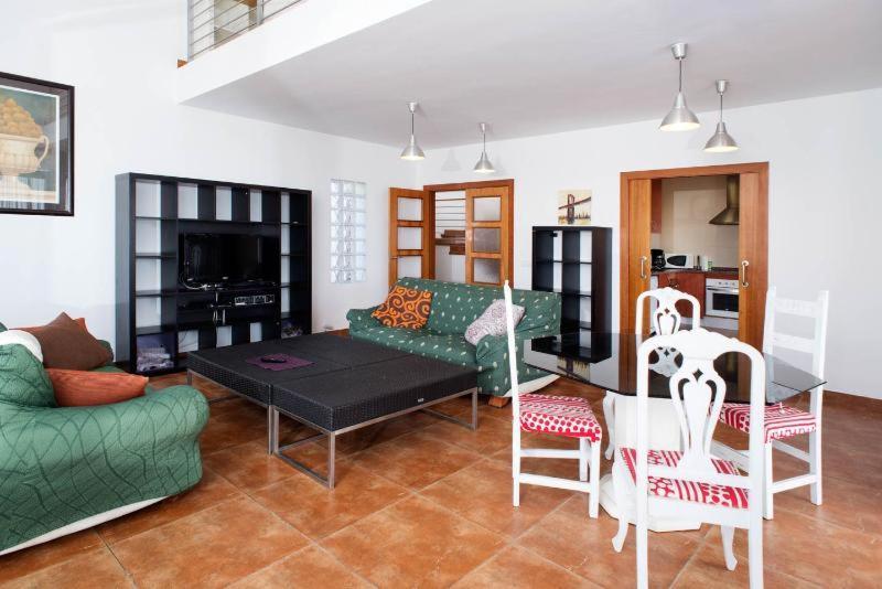 Villa Yaco Lloret de Mar Exterior foto