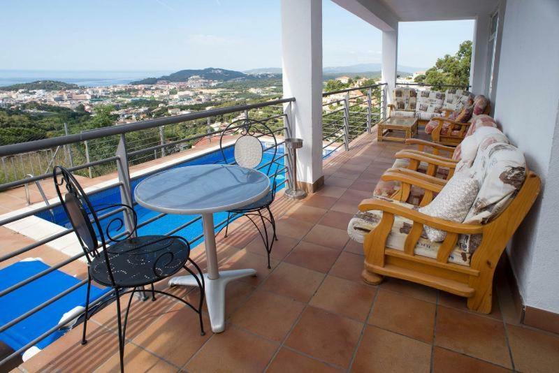 Villa Yaco Lloret de Mar Exterior foto